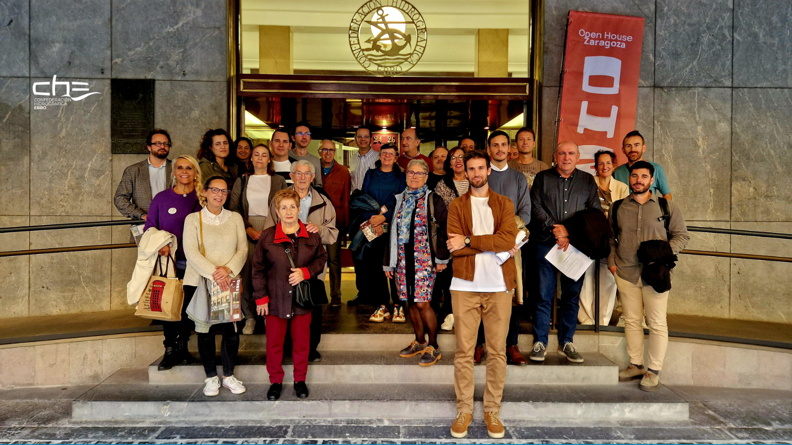 Imagen noticia - Visita en la Confederación Hidrográfica del Ebro con acento arquitectónico